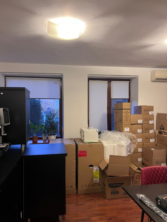 Apartament 6 camere in Cotroceni, parter si demisol.