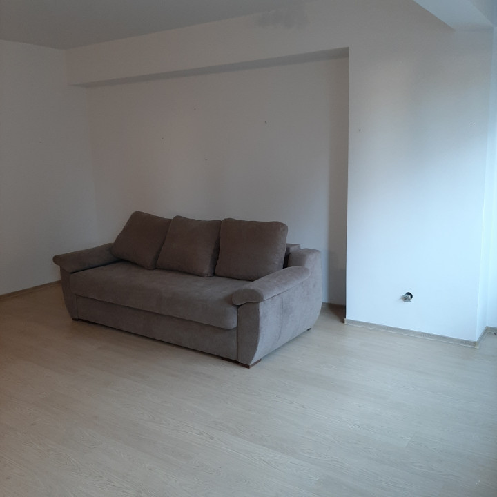 Apartament doua camere( rezidential sau pentru birou )Zona Apusului-Pacii