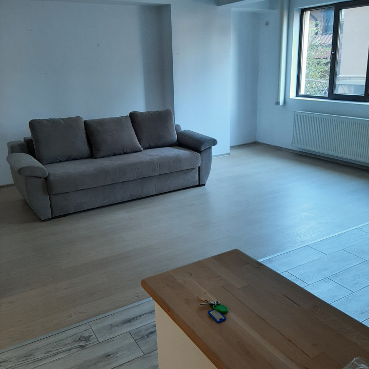 Apartament doua camere, rezidential. Zona Apusului-Pacii