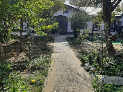 Casa si teren 481 mp, Bucurestii Noi, biserica Sf. Nicolae Bazilescu