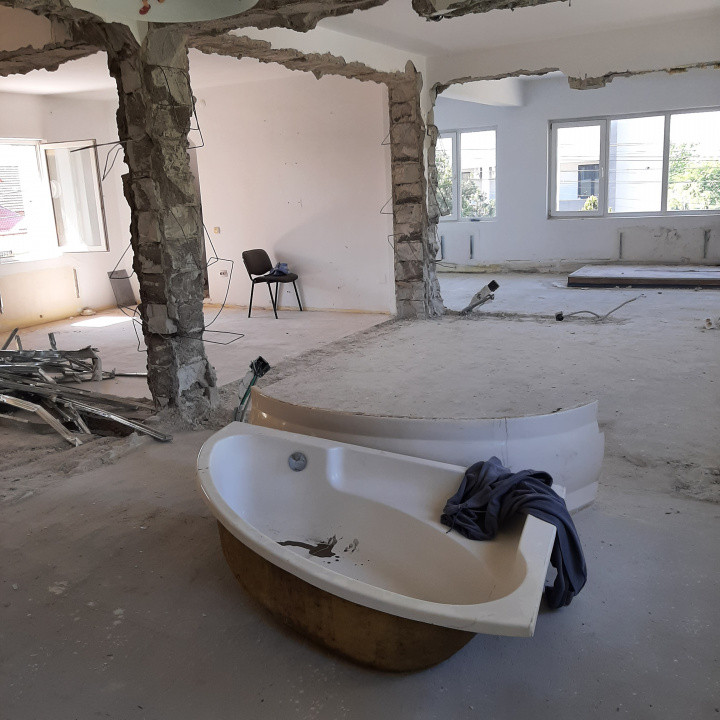Casa individuala. Gradinita, spatiu firma zona Cartierului Latin, Pr. Ghencea