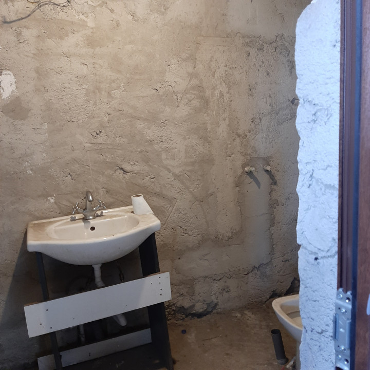 Spatiu pretabil Atelier reparatii, vulcanizare, Prelungirea Ferentari, stradal