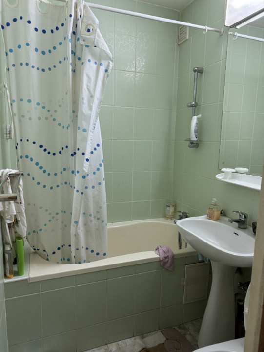 Drumul Taberei - Colegiul Grigore Moisil, Vanzare apartament 4 camere