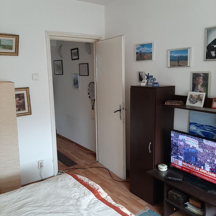 Trei camere, in Drumul Taberei, zona Afi Cotroceni - Orizont - Razoare