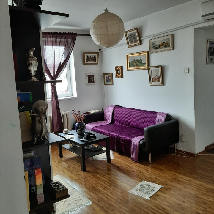 Trei camere, in Drumul Taberei, zona Afi Cotroceni - Orizont - Razoare