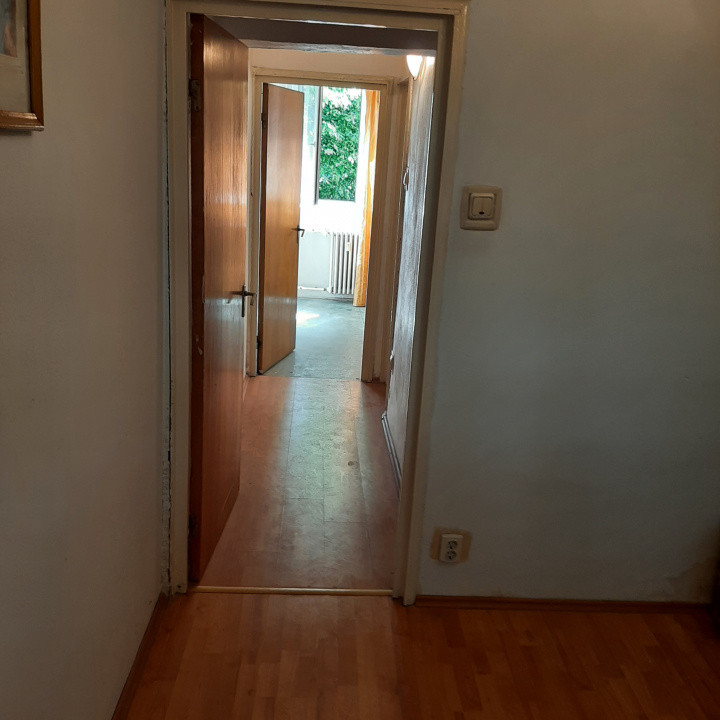 Apartament 4 camere, zona metrou  Romancierilor, Str.Cetatea Histria-Delinesti
