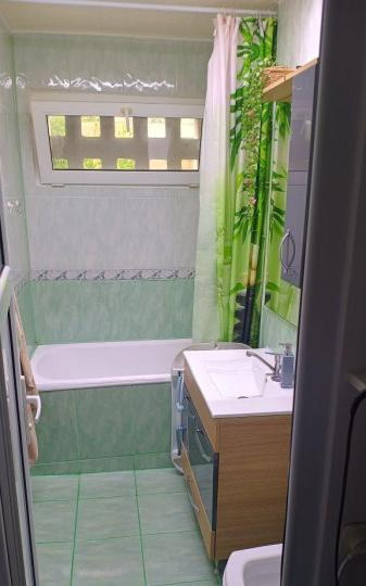 Vanzare 3 Camere Militari