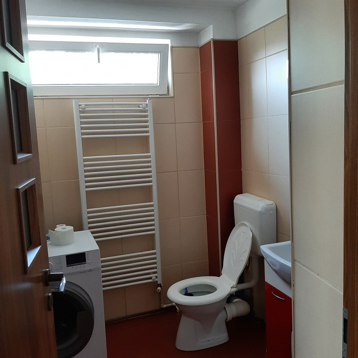 Casa individuala, in Domnesti, central, cu 600 mp tern