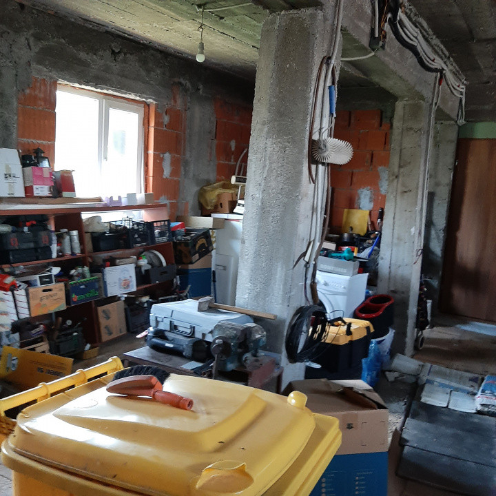 Casa individuala, in Domnesti, central, cu 600 mp tern
