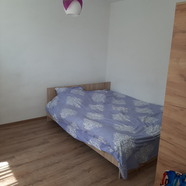 Casa individuala, in Domnesti, central, cu 600 mp tern