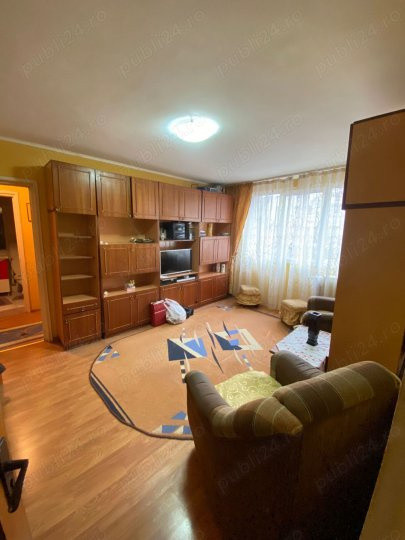 Vanzare 3 Camere Militari