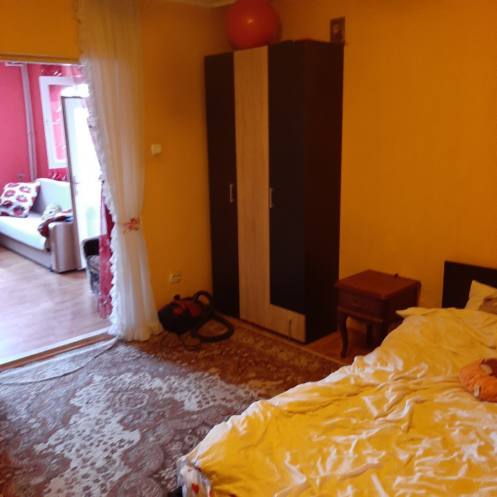 Casa individuala, la calcan fara curte. Zona Margeanului - Antiaeriana