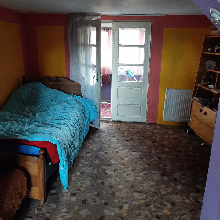 Casa individuala, la calcan fara curte. Zona Margeanului - Antiaeriana