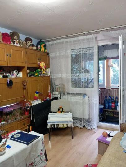 Vanzare 2 Camere Militari