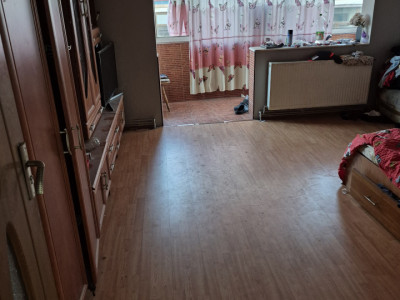 Apartament trei camere, cartierul Militari, Zona Restaurantului Cocosu'Rosu