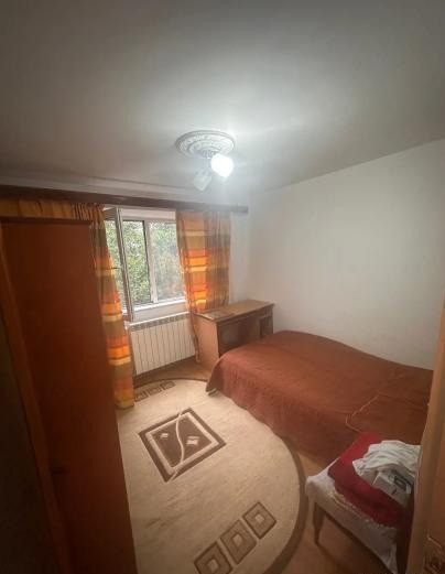 Vanzare 2 Camere Militari