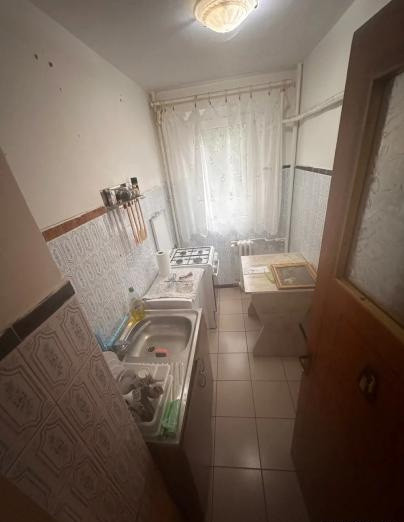 Vanzare 2 Camere Militari