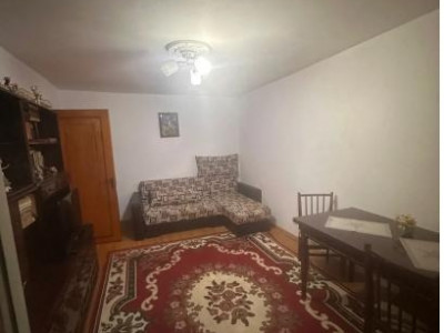 Vanzare 2 Camere Militari