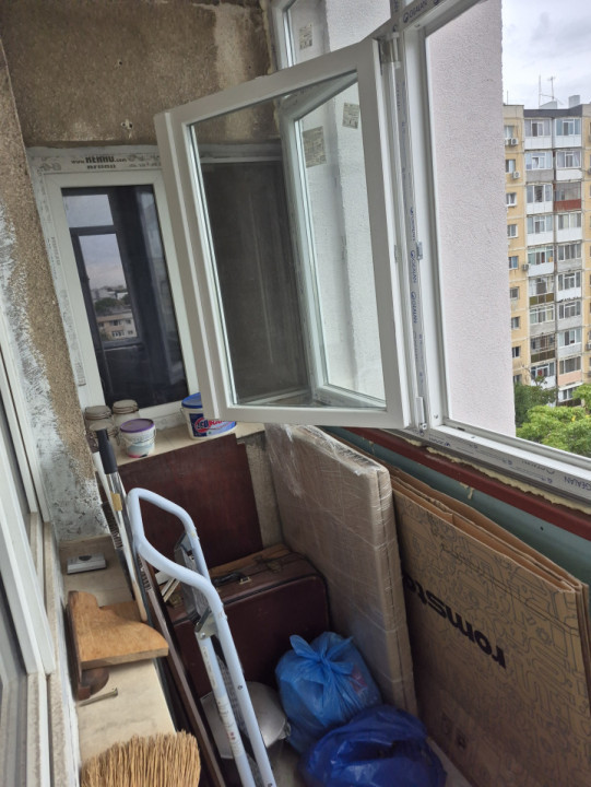 Apartament trei camere, cartierul Militari, zona Gorjului, str Mohorului