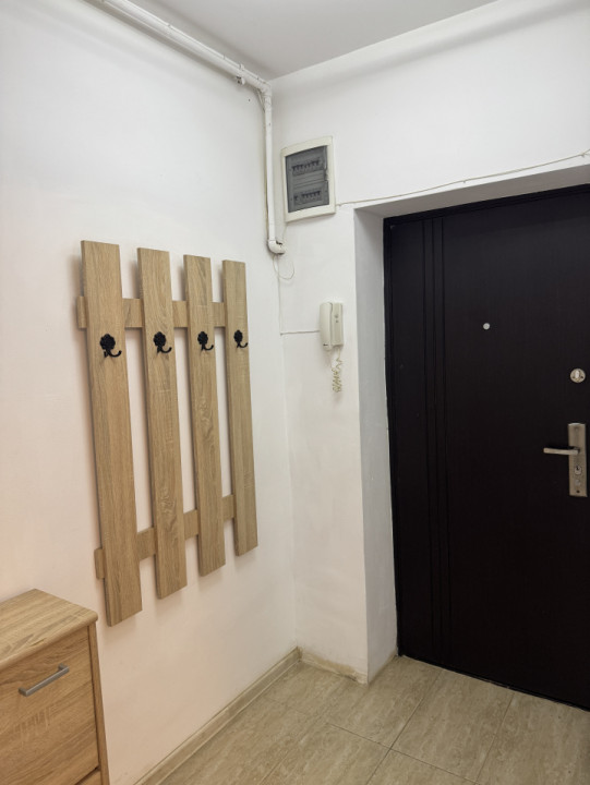 Apartament 3 camere tip duplex, Prelungirea Ghencea–Valea Larga, loc parcare