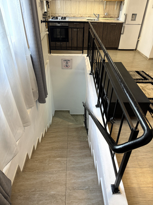 Apartament 3 camere tip duplex, Prelungirea Ghencea–Valea Larga, loc parcare