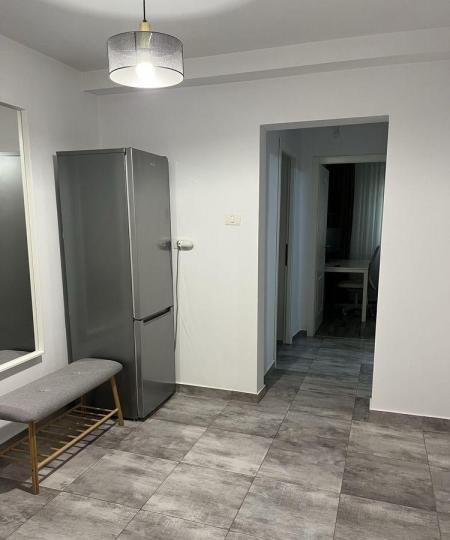 Vanzare 3 Camere Militari