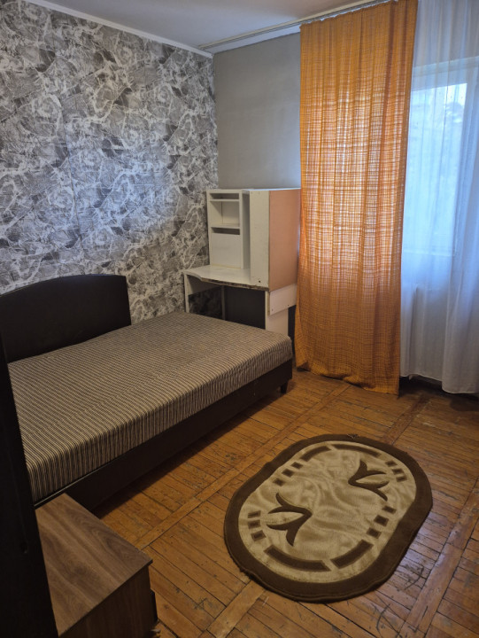 Doua camere Militari, zona Valea Lunga