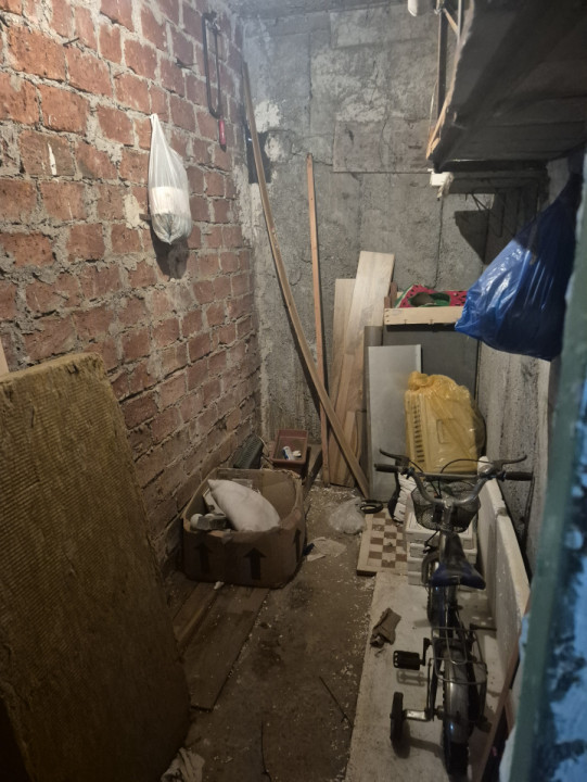 Doua camere Militari, zona Valea Lunga