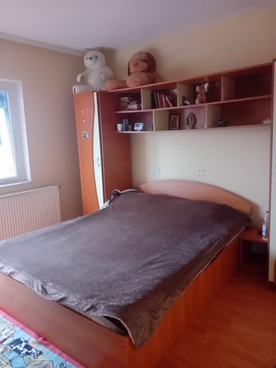 Apartament trei camere, cartierul Militari, Zona Restaurantului Cocosu'Rosu