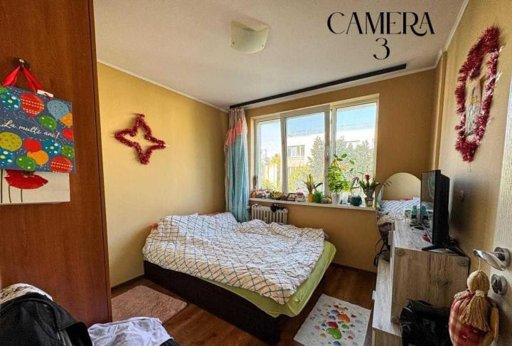 Vanzare 3 Camere Militari