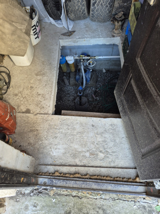 Casa individuala parter, Domnesti, zona Craitei-Foisorului. Investitie buna.