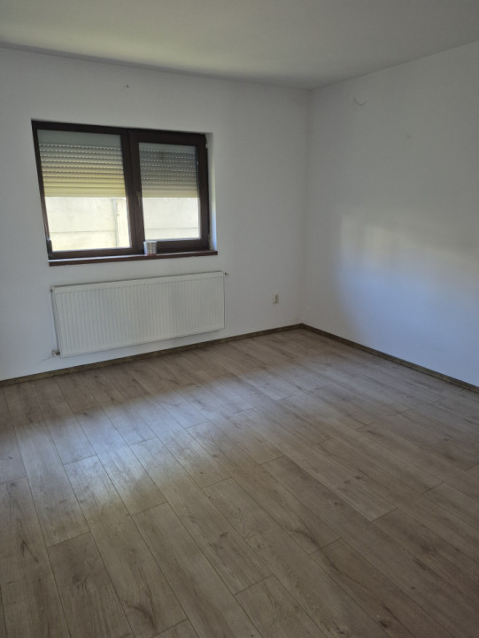 Casa individuala parter, Domnesti, zona Craitei-Foisorului. Investitie buna.