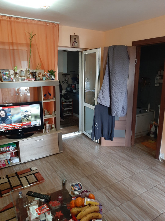 Duplex, doua camere, Domnesti, Drumul Targului